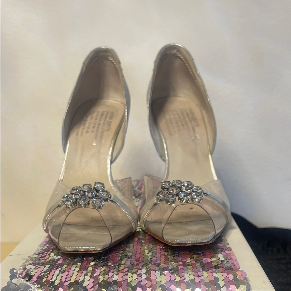 Pedro Garcia Silver Heels with Crystal Accents size 8